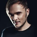 artist image Indifferent Guy Signal Signal - Single